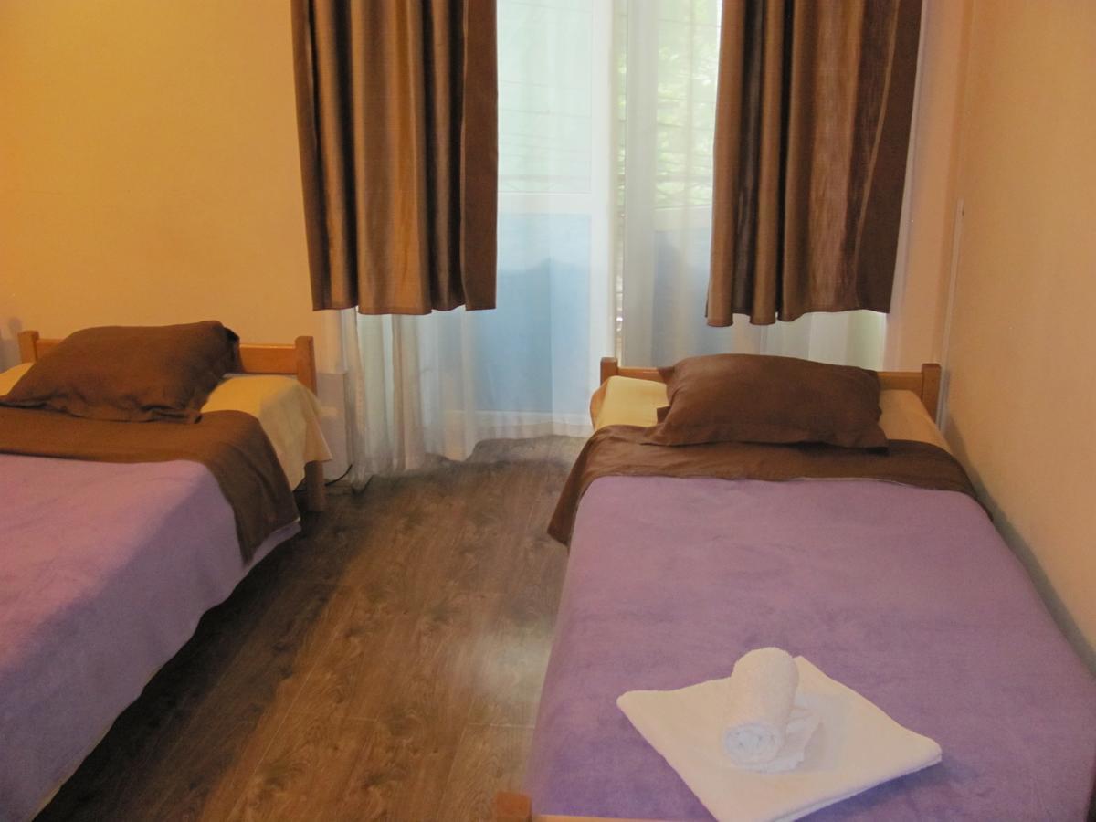 Lucky Travelers Room Tiflis Exterior foto