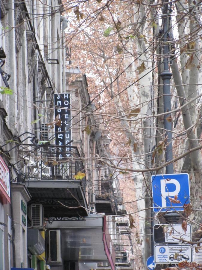 Lucky Travelers Room Tiflis Exterior foto